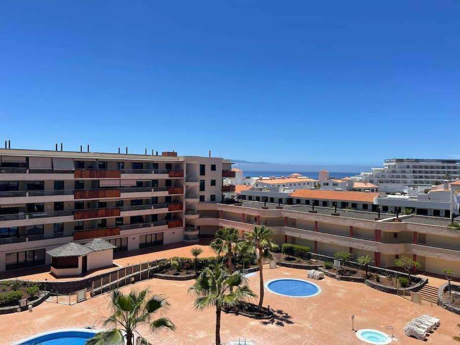 Panoramic View Los Gigantes Puerto de Santiago  Buitenkant foto
